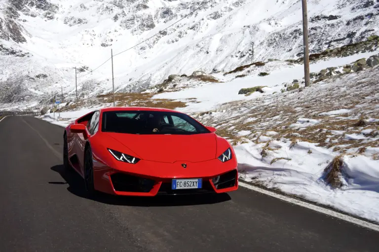 Lamborghini Huracan LP580-2 prova su strada 2017 - 64