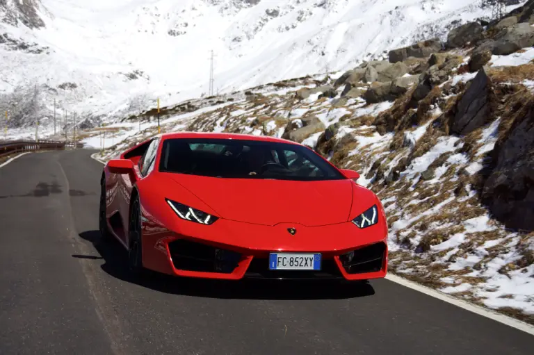 Lamborghini Huracan LP580-2 prova su strada 2017 - 69