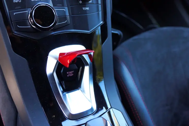 Lamborghini Huracan LP580-2 prova su strada 2017 - 84