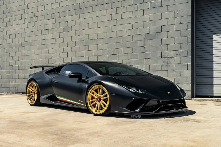 Lamborghini Huracan Performante Nero Nemesis - 14