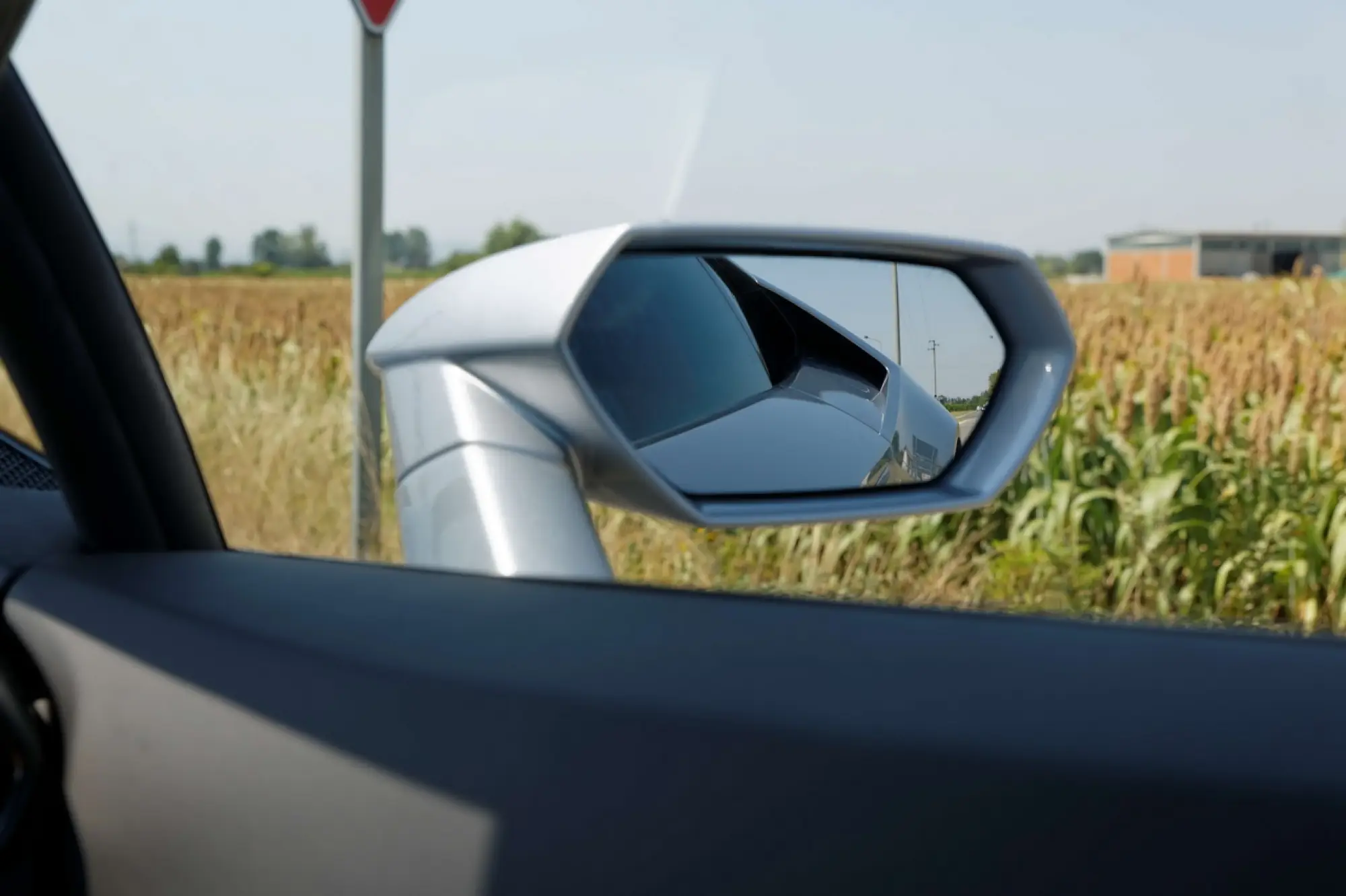 Lamborghini Huracan - Prova su strada 2015 - 23