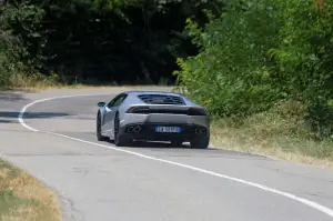 Lamborghini Huracan - Prova su strada 2015