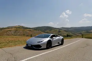 Lamborghini Huracan - Prova su strada 2015