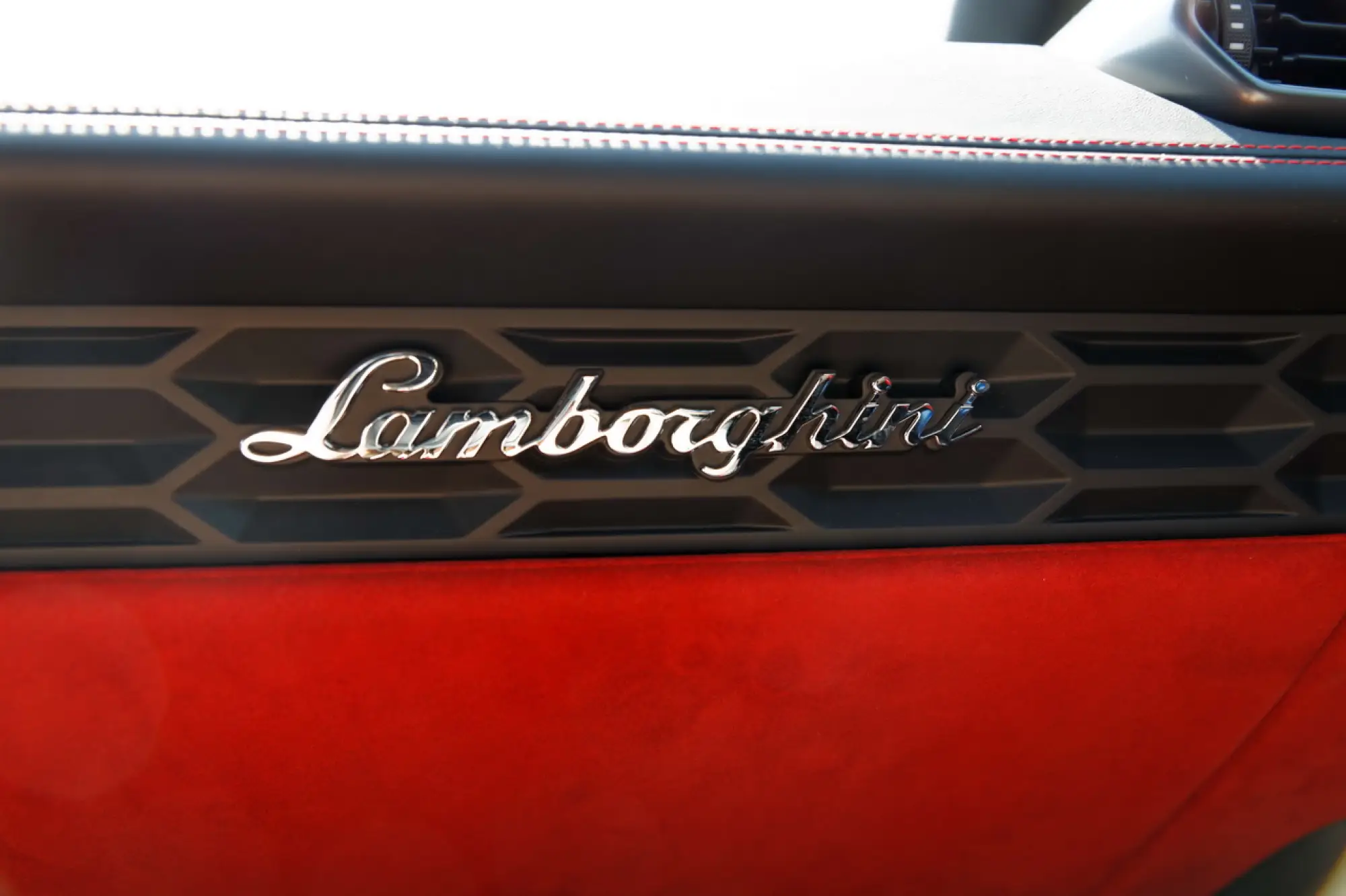 Lamborghini Huracan - Prova su strada 2015 - 104