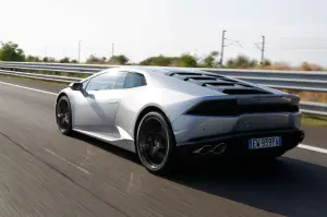 Lamborghini Huracan - Prova su strada 2015