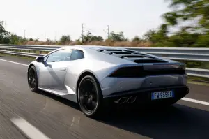 Lamborghini Huracan - Prova su strada 2015