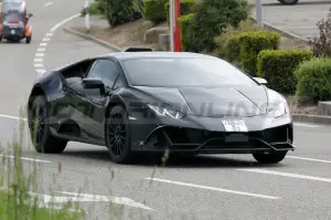 Lamborghini Huracan Sterrato - Foto Spia 13-05-2022