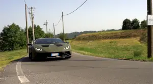 Lamborghini Huracan STO 2022: prova su strada - 8