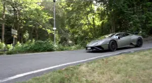 Lamborghini Huracan STO 2022: prova su strada - 14