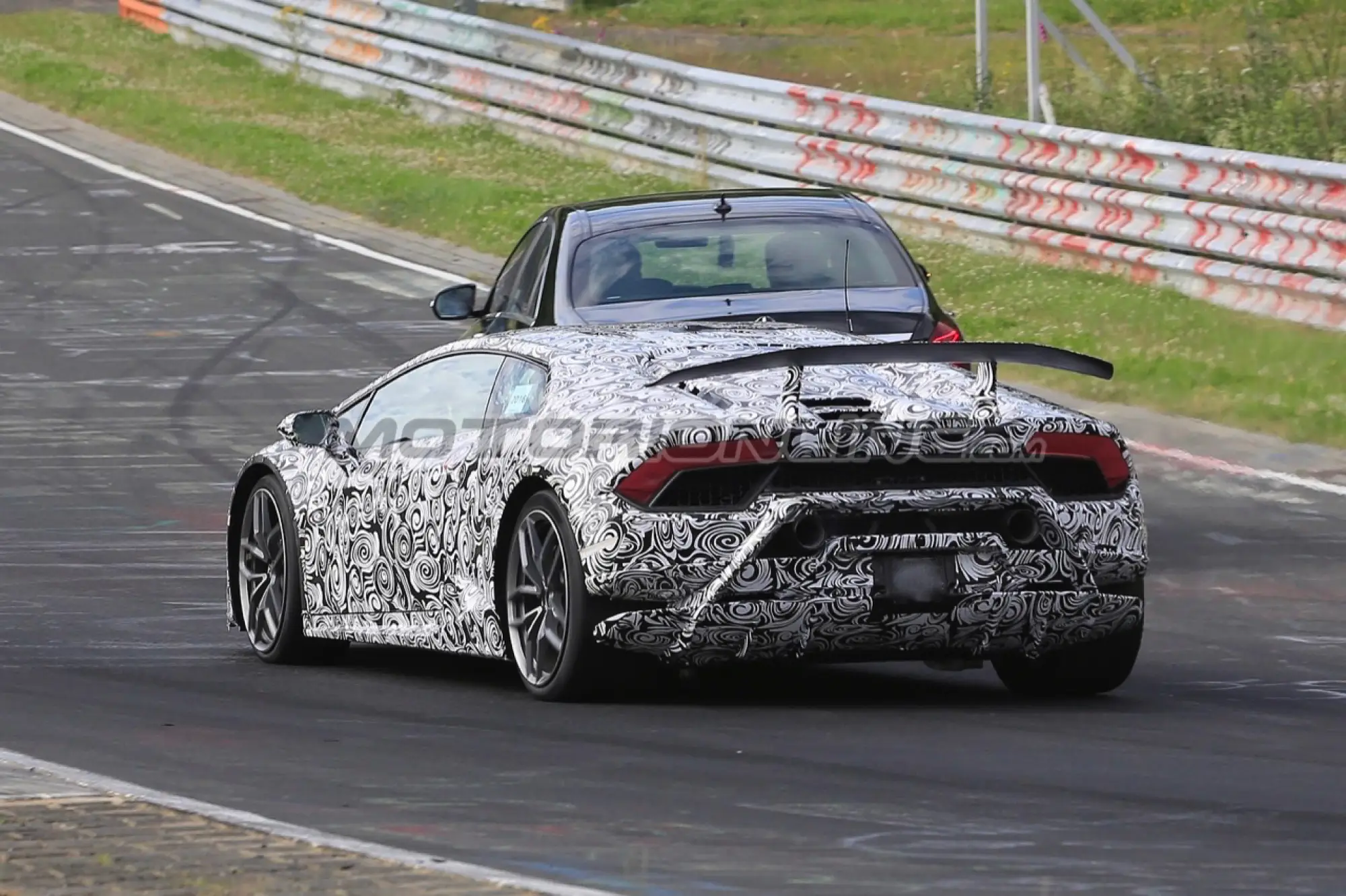 Lamborghini Huracan Superleggera - Foto spia 12-07-2016 - 6