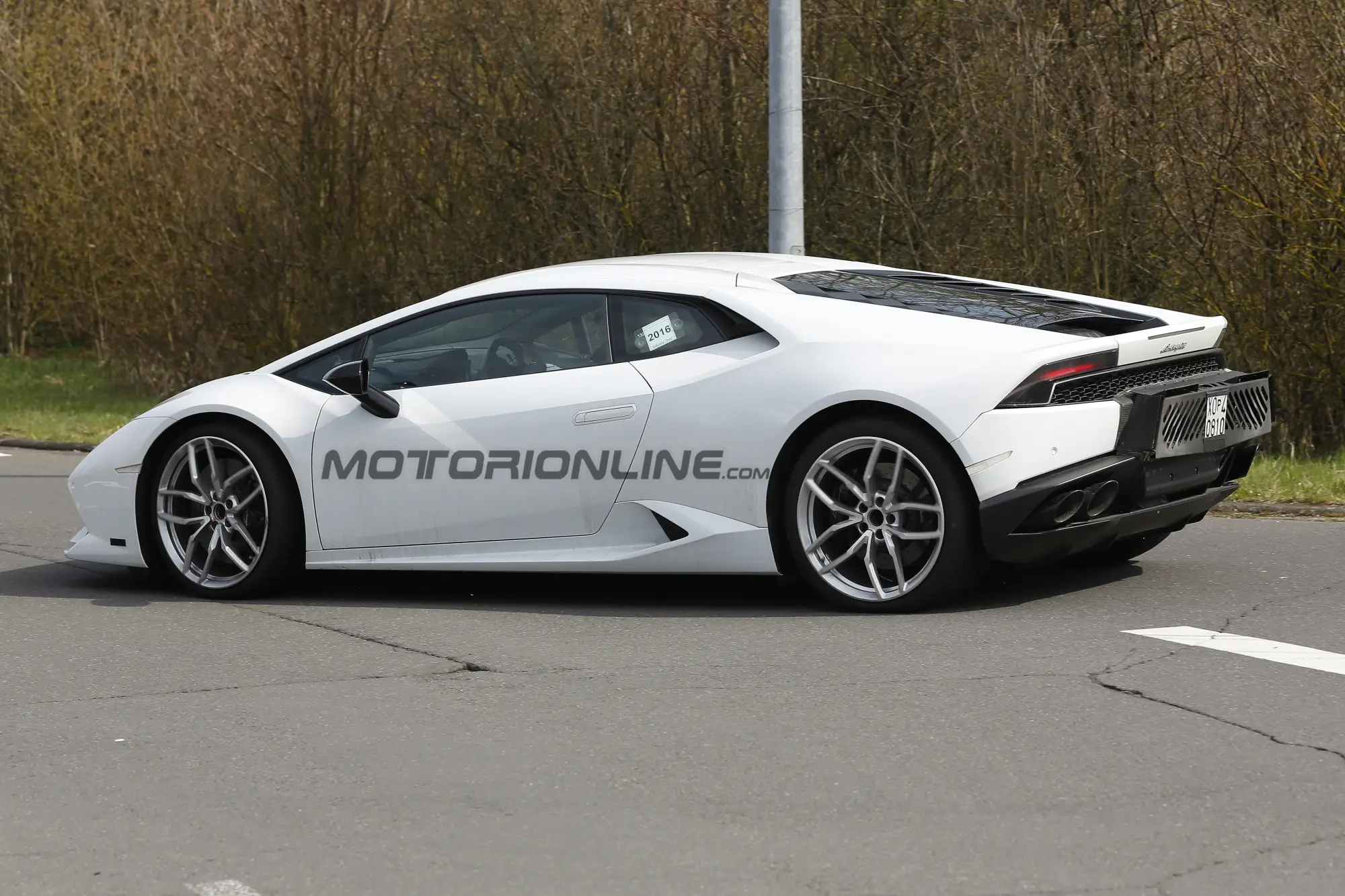 Lamborghini Huracan Superleggera - Foto spia 14-04-2016 - 11