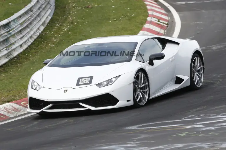 Lamborghini Huracan Superleggera - Foto spia 14-04-2016 - 2