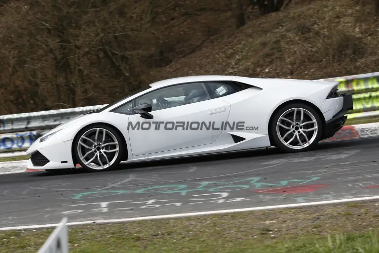 Lamborghini Huracan Superleggera - Foto spia 14-04-2016 - 4