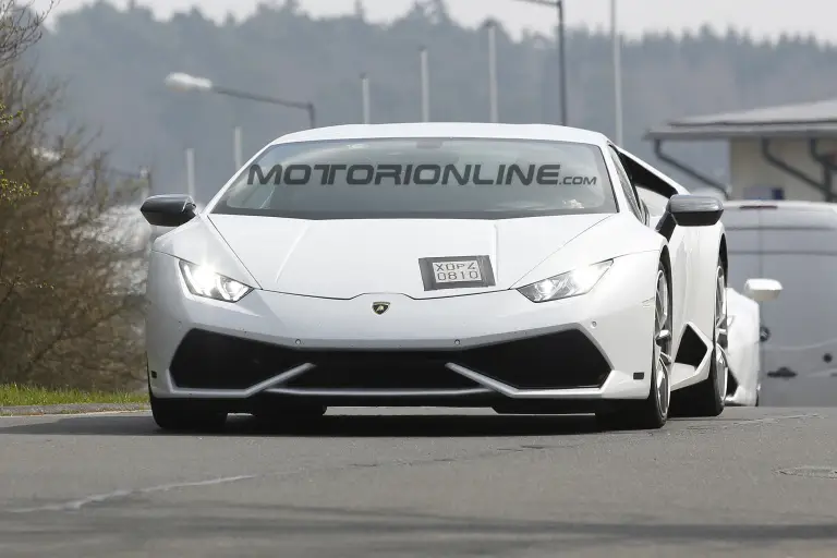 Lamborghini Huracan Superleggera - Foto spia 14-04-2016 - 7