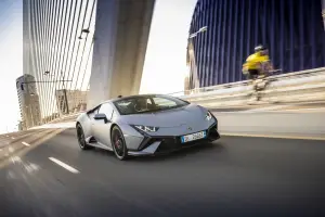 Lamborghini Huracan Tecnica a Valencia - Foto