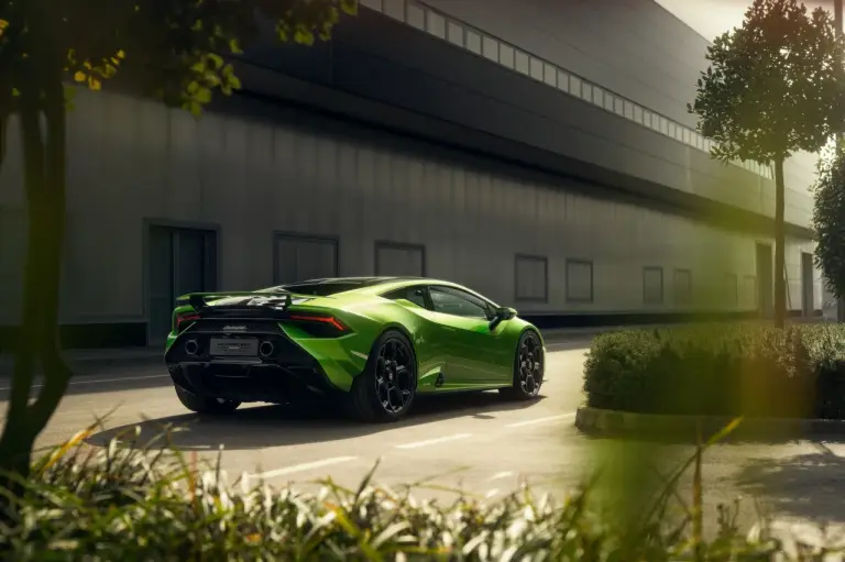 Lamborghini Huracan Tecnica - Foto - 32