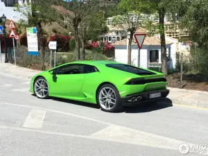 Lamborghini Huracan Verde Mantis