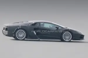 Lamborghini Jota - Foto spia