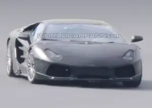 Lamborghini Jota - Foto spia