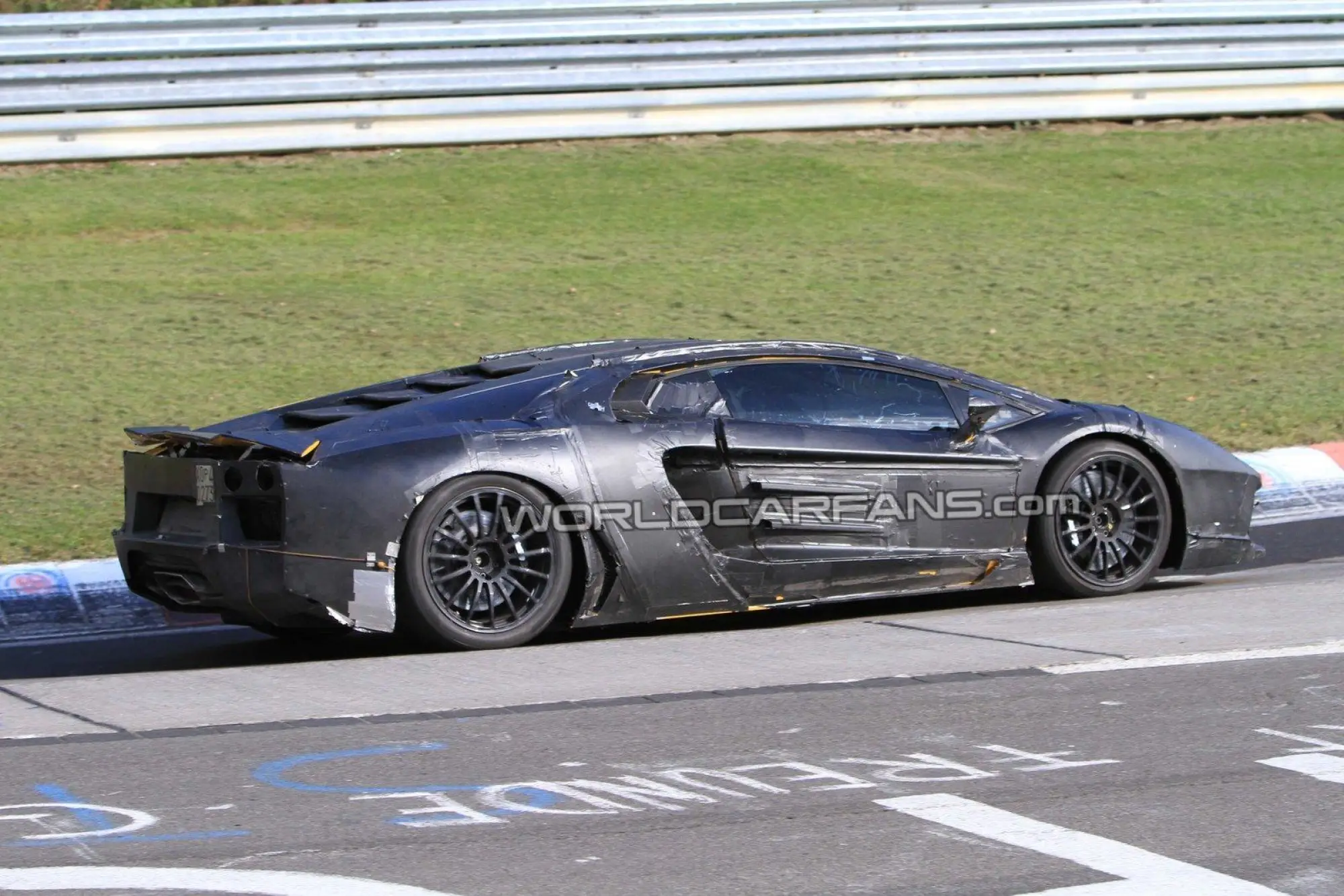 Lamborghini Jota spy Nürburgring - 6