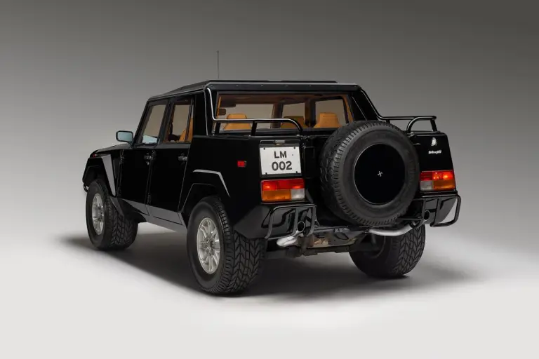 Lamborghini LM002 - 3