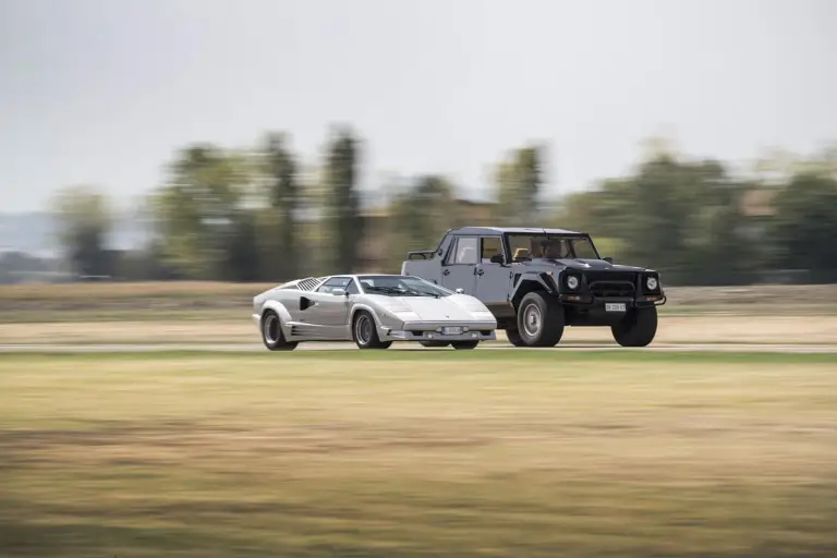 Lamborghini LM002 - 45