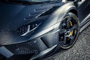 Lamborghini Mansory Carbonado Apertos