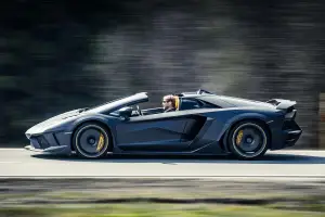 Lamborghini Mansory Carbonado Apertos