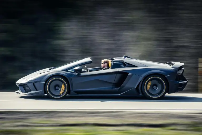 Lamborghini Mansory Carbonado Apertos - 20