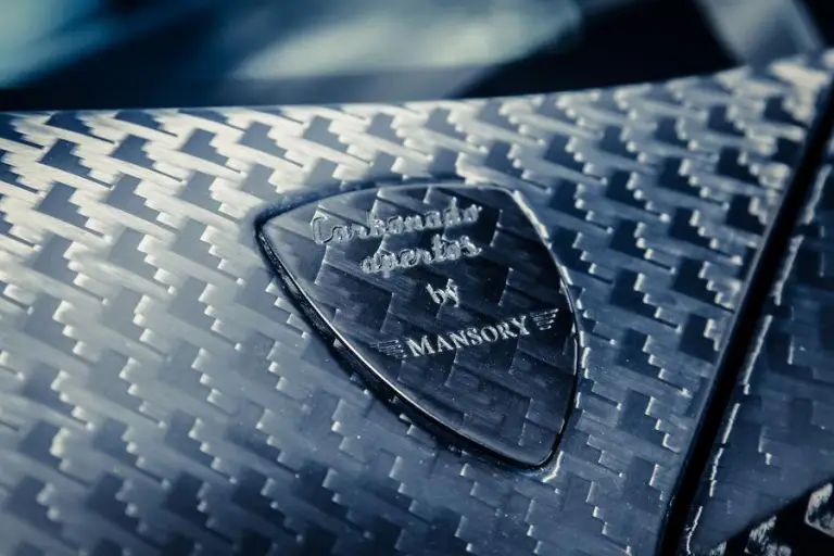 Lamborghini Mansory Carbonado Apertos - 29