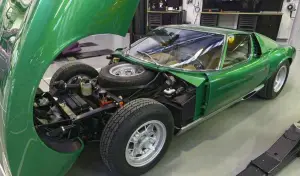 Lamborghini Miura SV - 6