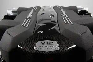 Lamborghini New V12 Motore