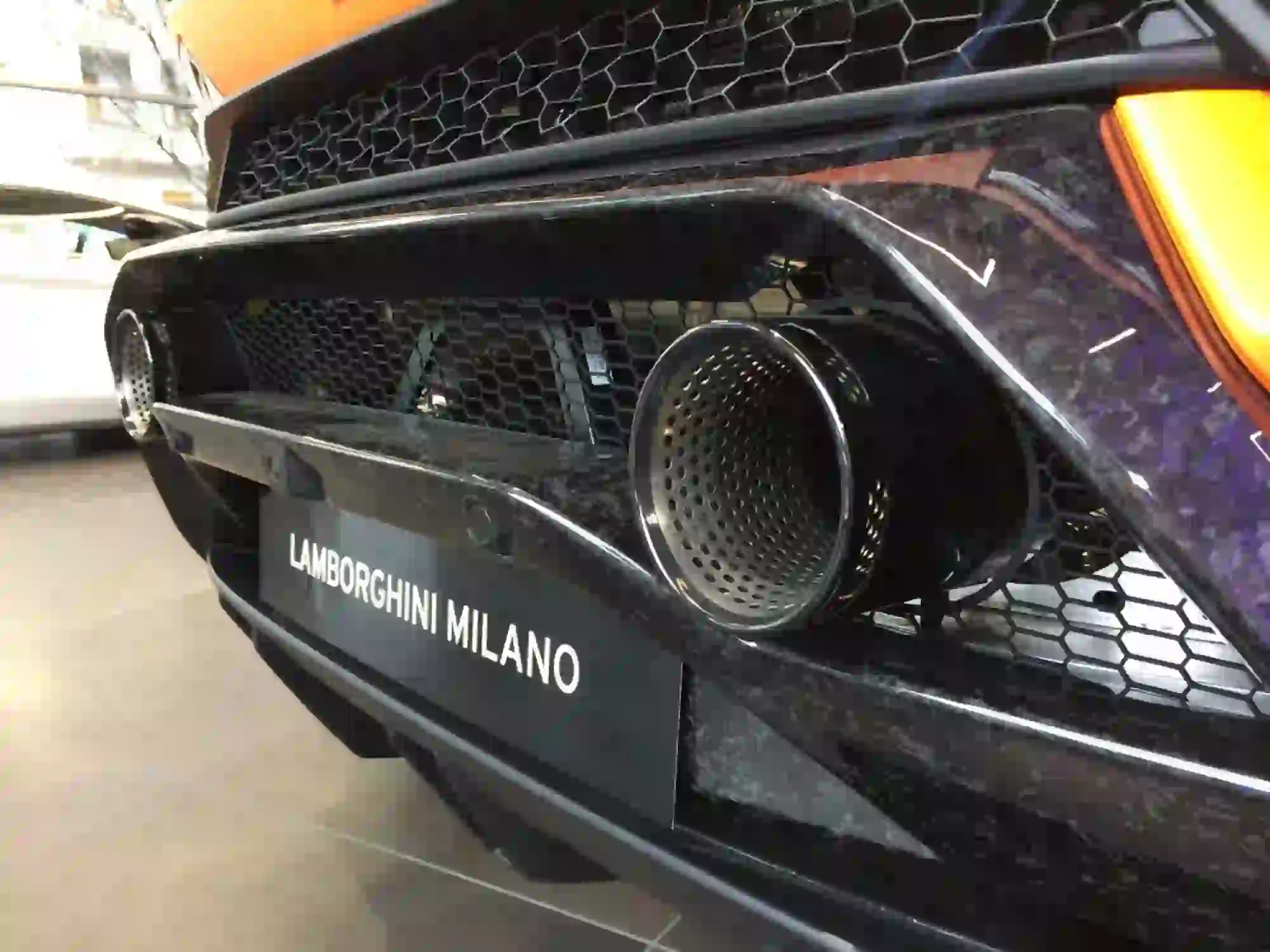 Lamborghini - nuova concessionaria a Milano - 19