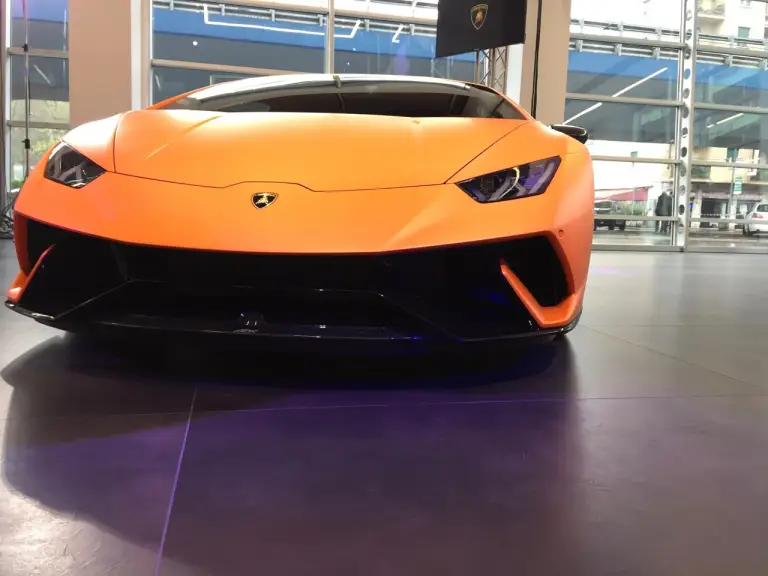 Lamborghini - nuova concessionaria a Milano - 16