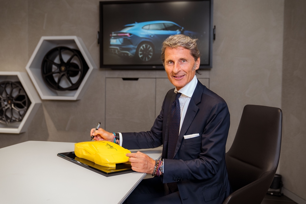 Lamborghini nuovo showroom Monaco di Baviera - Foto
