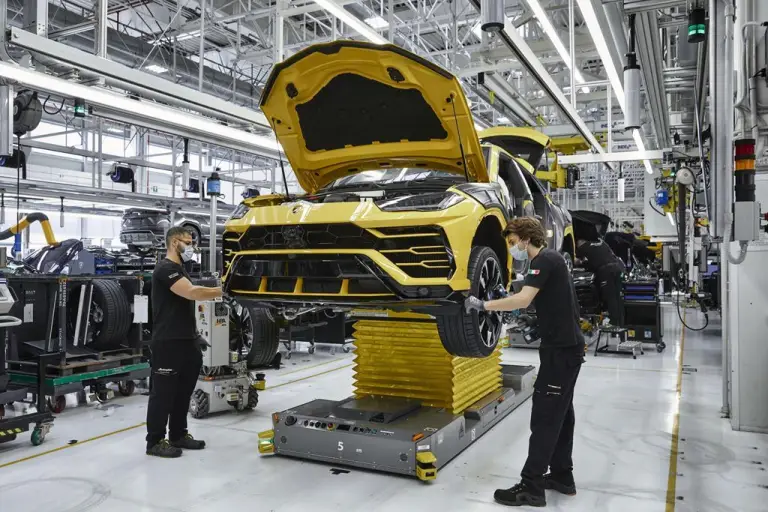 Lamborghini - Riapertura 4 maggio 2020 - 12