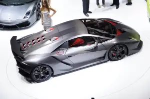 Lamborghini Sesto Elemento Concept - 1