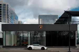 Lamborghini Showroom San Pietroburgo - 1