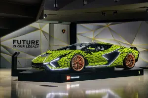 Lamborghini Sian FKP 37 - Lego Technic - 2