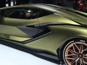 Lamborghini Sian FKP 37 - Salone di Francoforte 2019 - 13