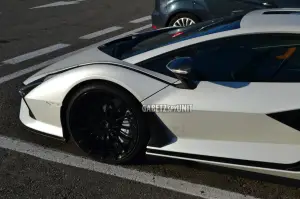 Lamborghini Sian - Foto spia - 22
