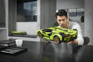 Lamborghini Sian - LEGO Technic