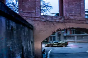 Lamborghini Sian - Portici di Bologna - 8