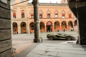 Lamborghini Sian - Portici di Bologna - 9