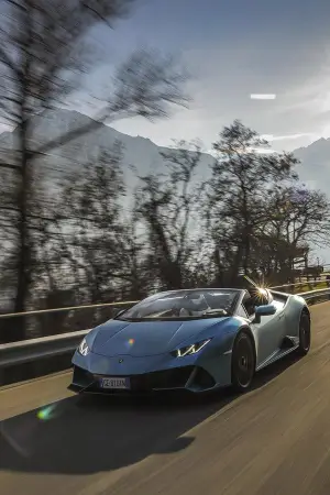 Lamborghini - Supersportive in assetto invernale