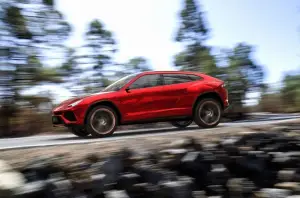 Lamborghini Urus 1.5.2015 - 14