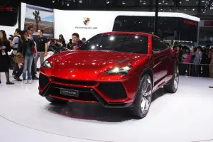 Lamborghini Urus 1.5.2015 - 24