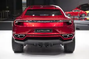 Lamborghini Urus 1.5.2015 - 40