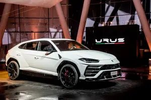 Lamborghini Urus - Anteprima asiatica