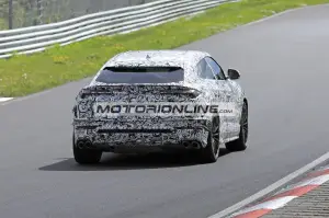Lamborghini Urus EVO - Foto spia 20-5-2021